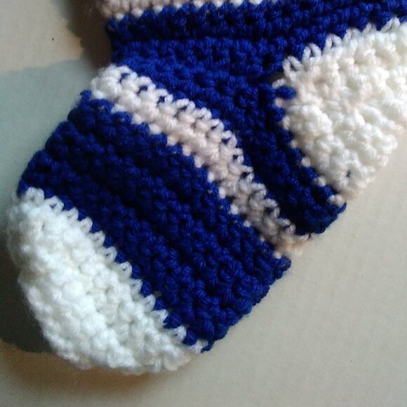 Hand Crocheted Christmas Stocking - Picture 4 of 7